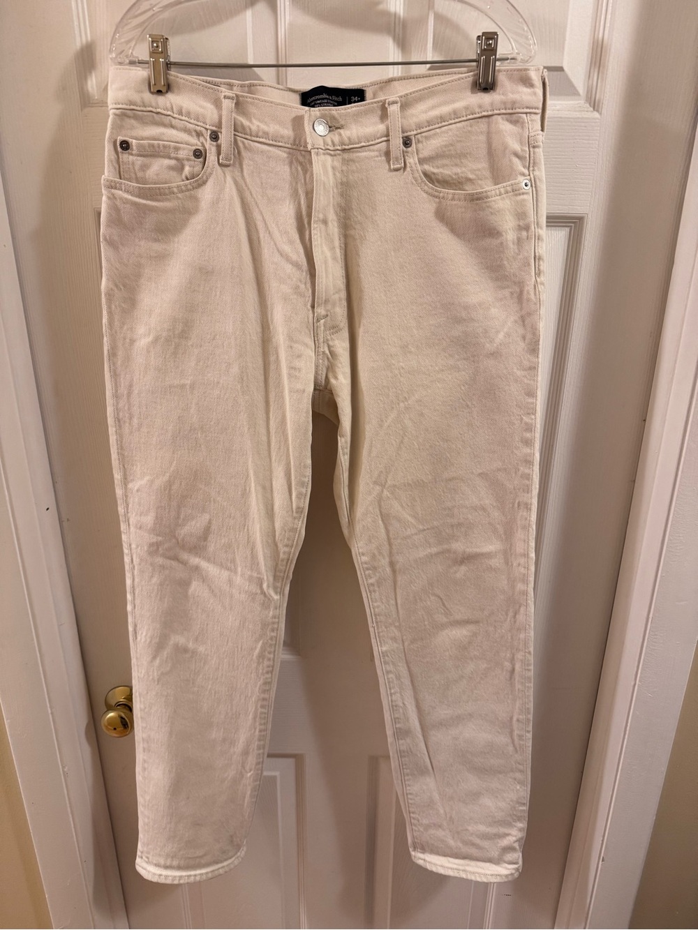 Men's Abercrombie Cream Straight-Leg Stretch Jeans